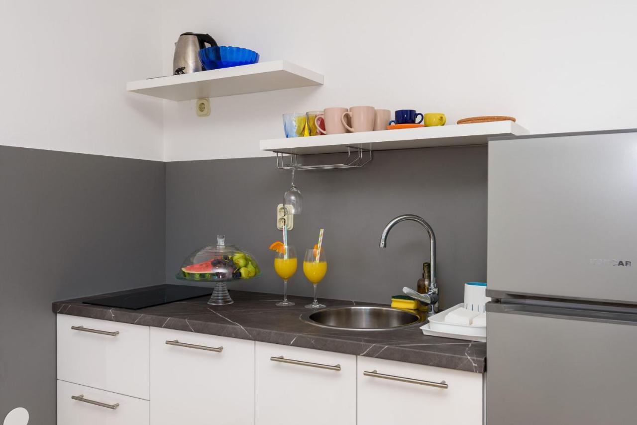 Apartments Bjelis كليك المظهر الخارجي الصورة