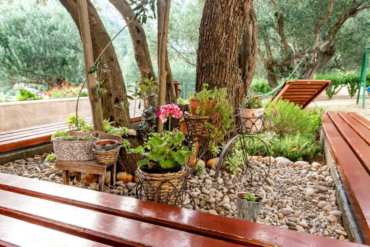 Apartments Bjelis كليك المظهر الخارجي الصورة